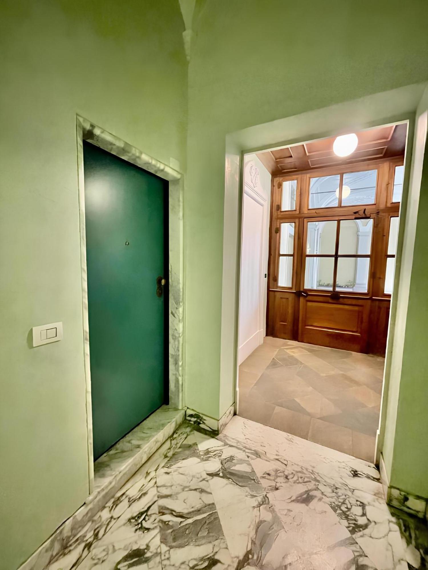 Scarampi Boutique Flat, Eleganza Storica In Centro Lägenhet Turin Exteriör bild
